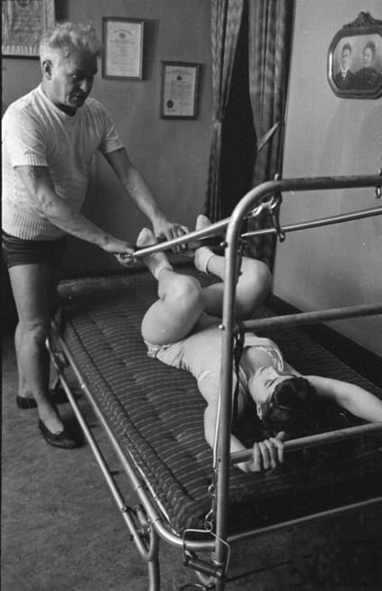 pilates reformer-2