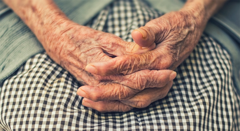 mennesker over 100 år - 1