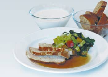 kalkunbryst og lun linsesalt