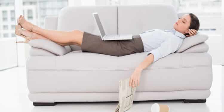 motionerer meget -åbning