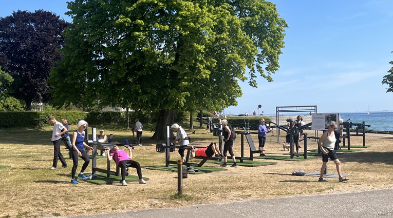 udendørs fitnessudstyr -Charlottenlund Strandpark